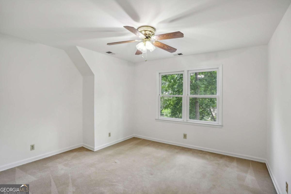 5622 Williamsburg Drive Property Photo 29