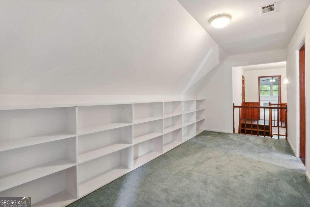 5622 Williamsburg Drive Property Photo 34