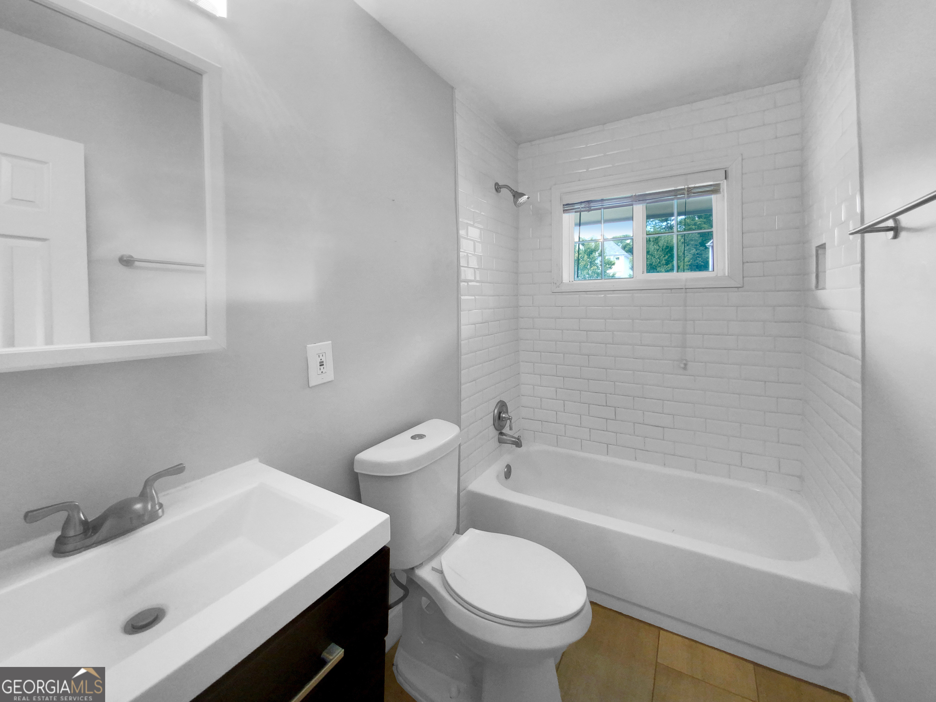 2653 Tilson Road Property Photo 14