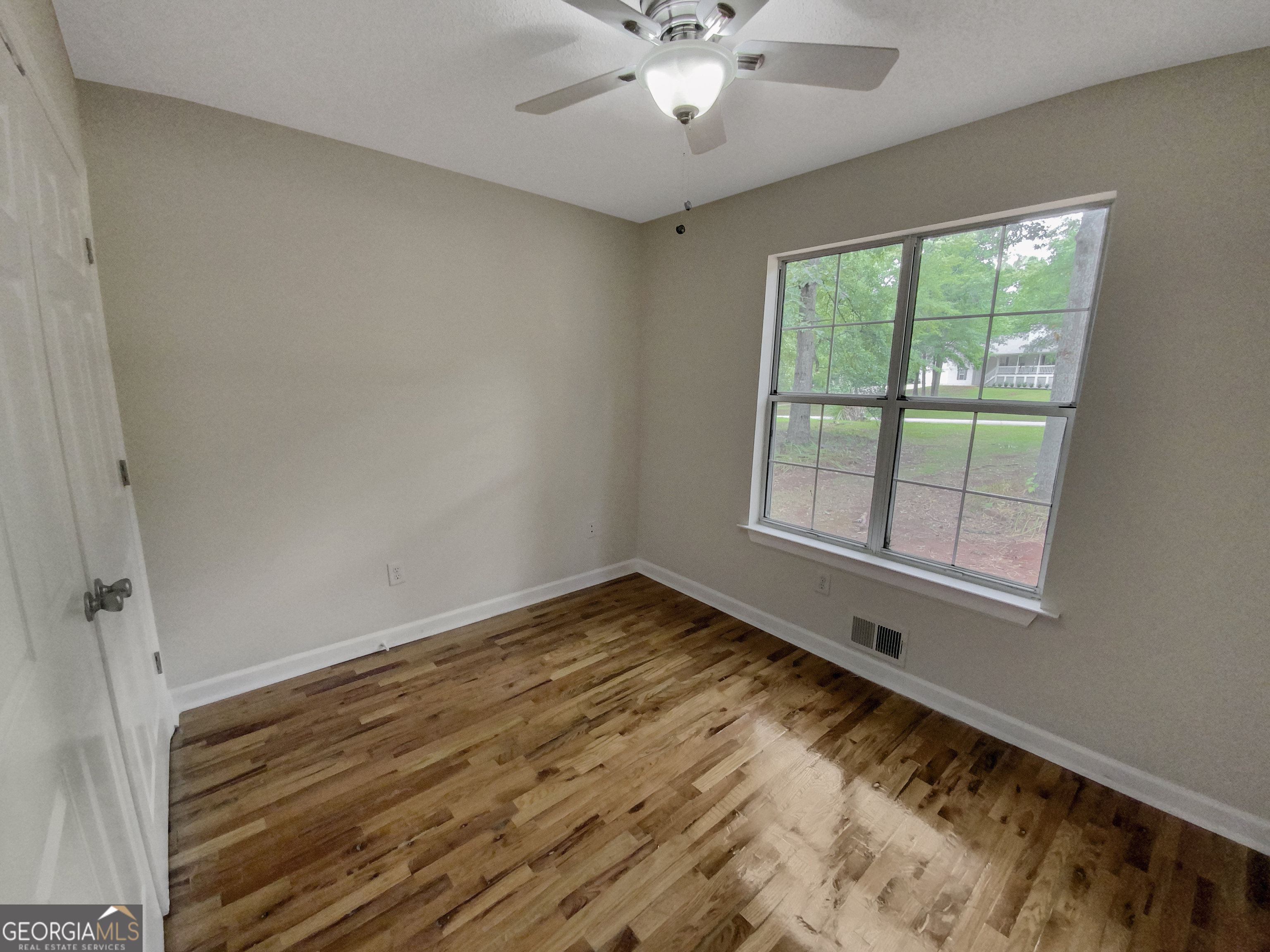315 Cypress Lane Property Photo 5