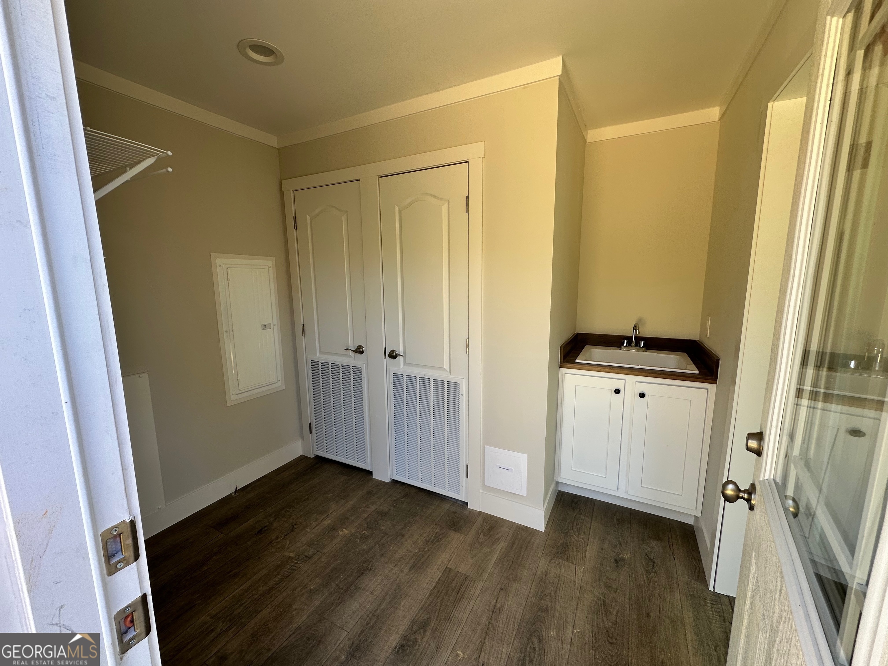 510 Parrish Road Property Photo 8