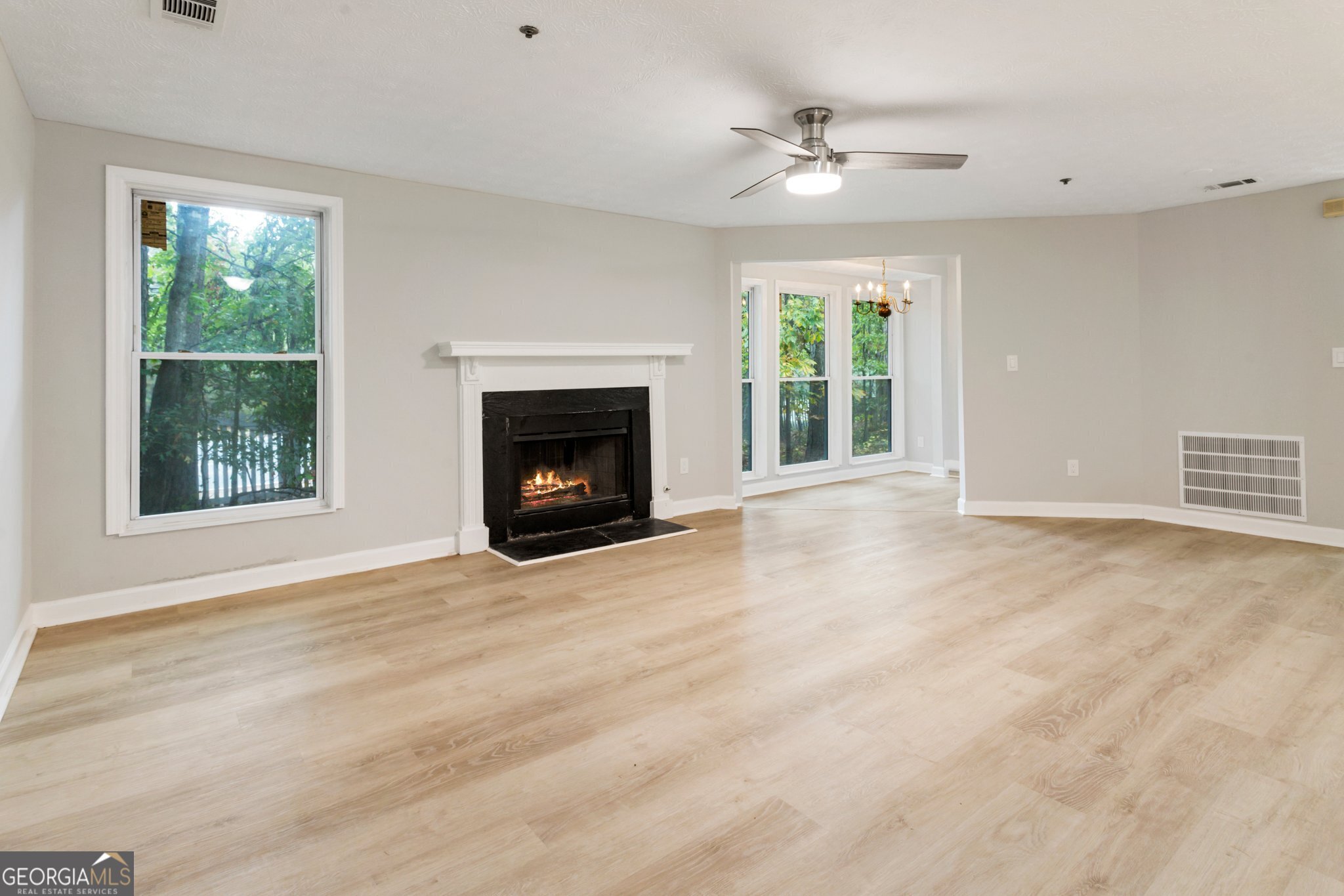 4315 Orchard Park Court Property Photo 10