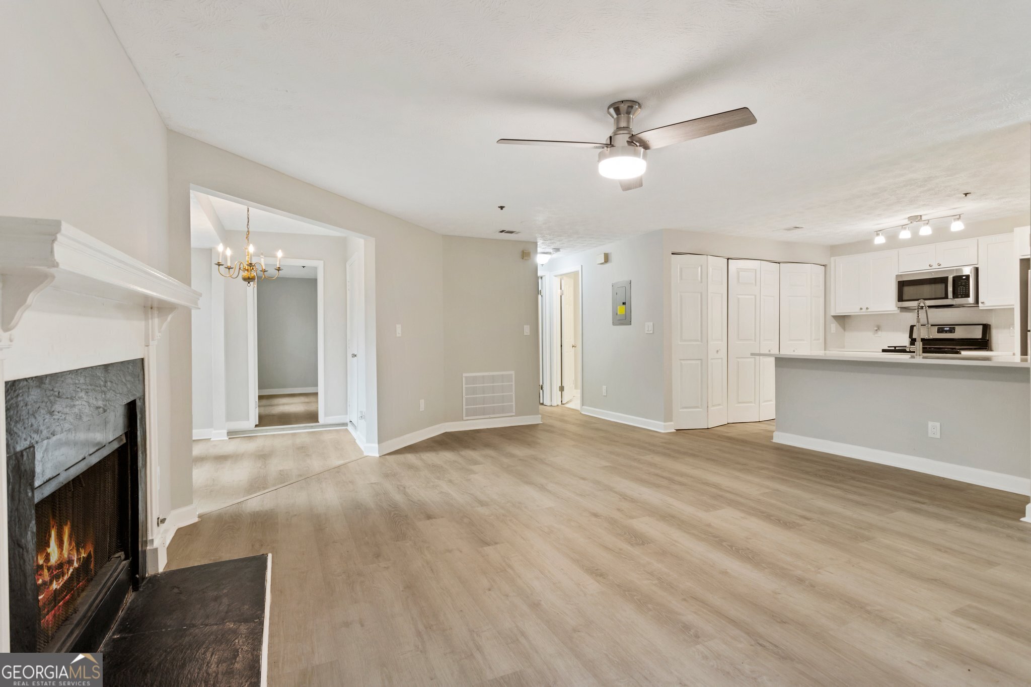 4315 Orchard Park Court Property Photo 13