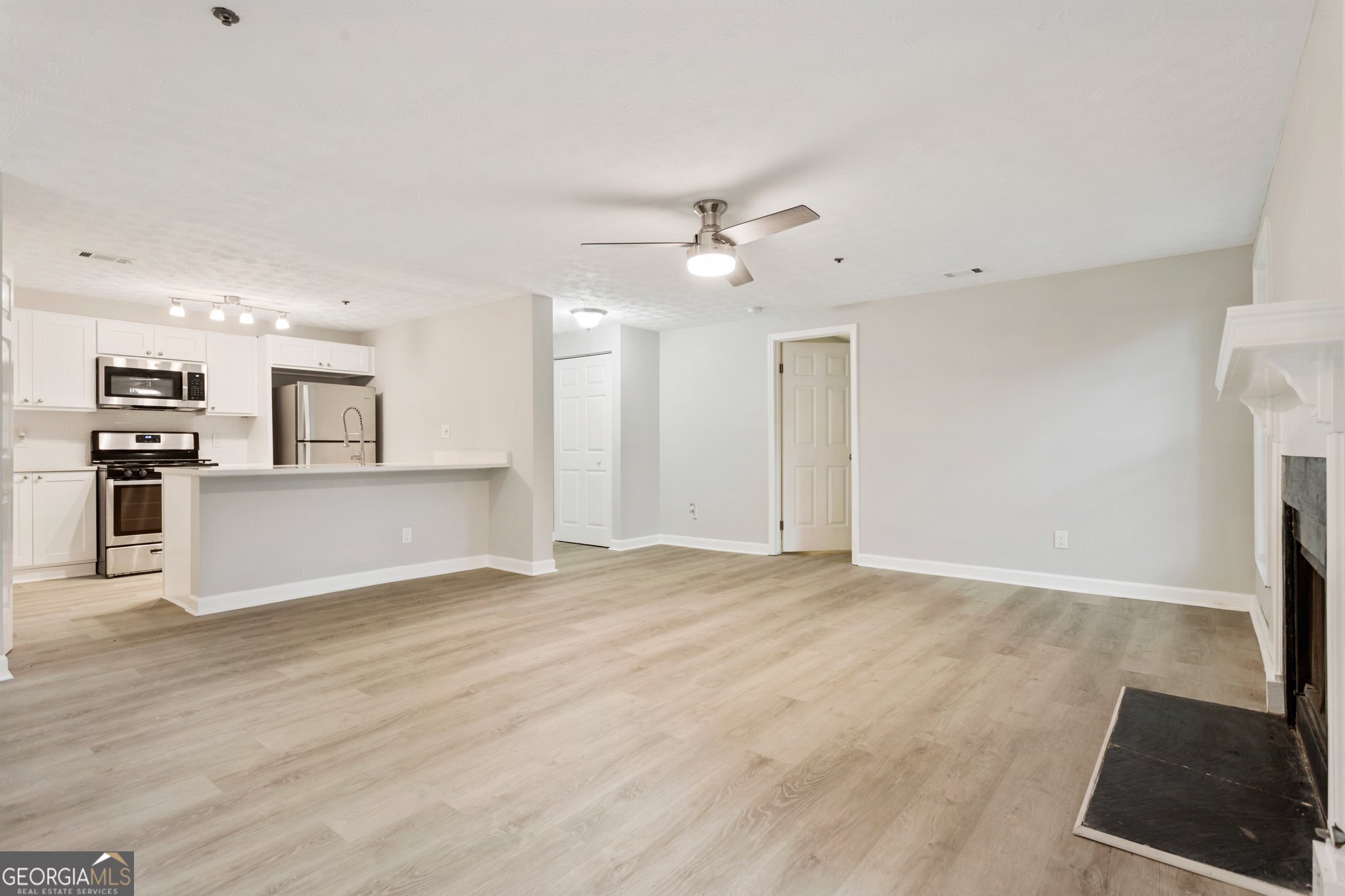 4315 Orchard Park Court Property Photo 14