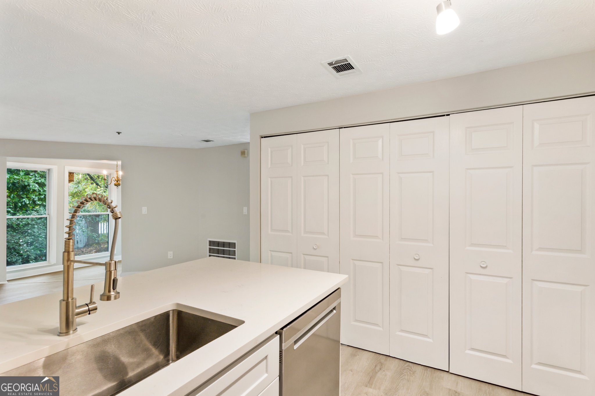 4315 Orchard Park Court Property Photo 20