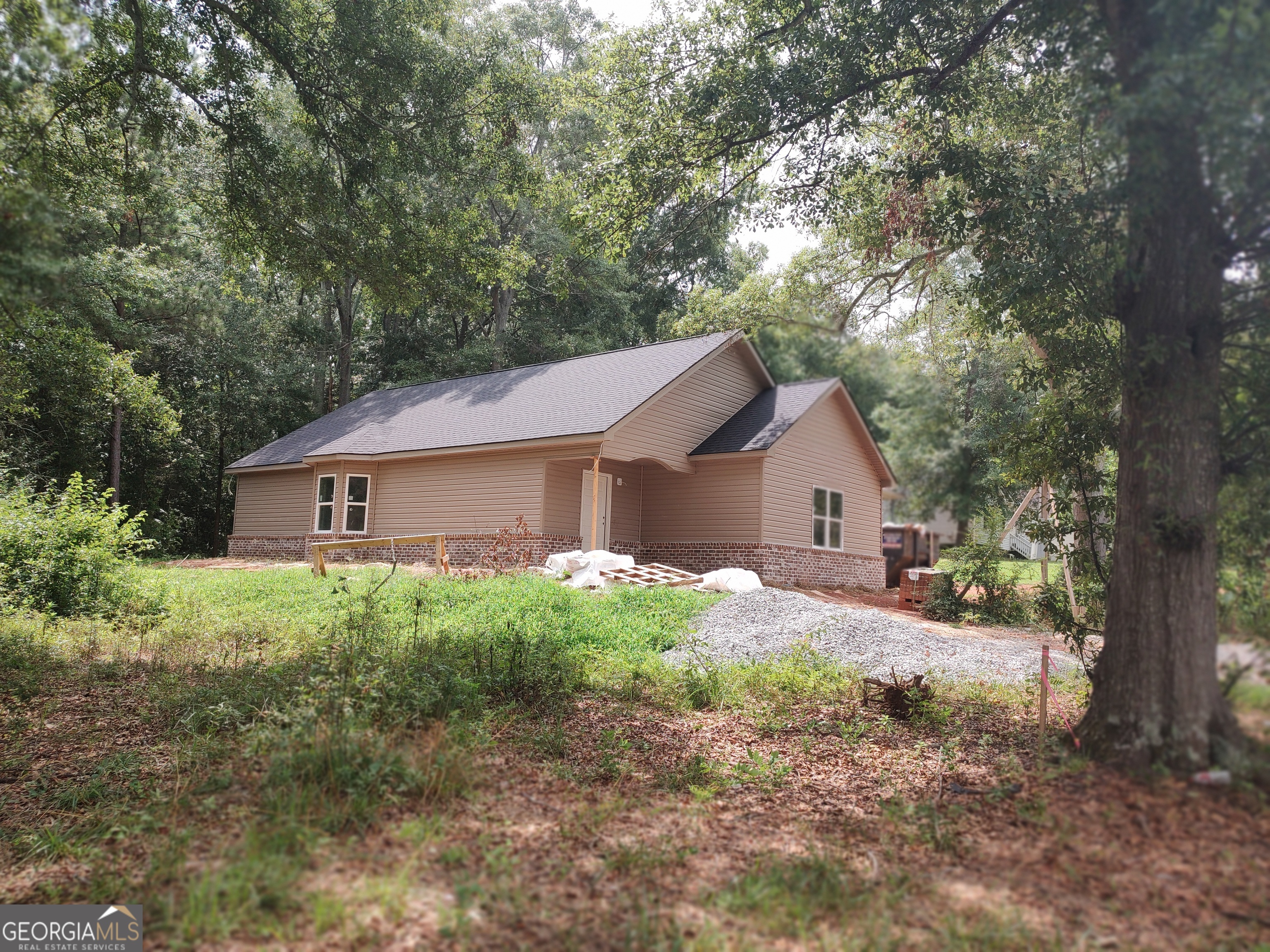 13 Brown Street Property Photo 1