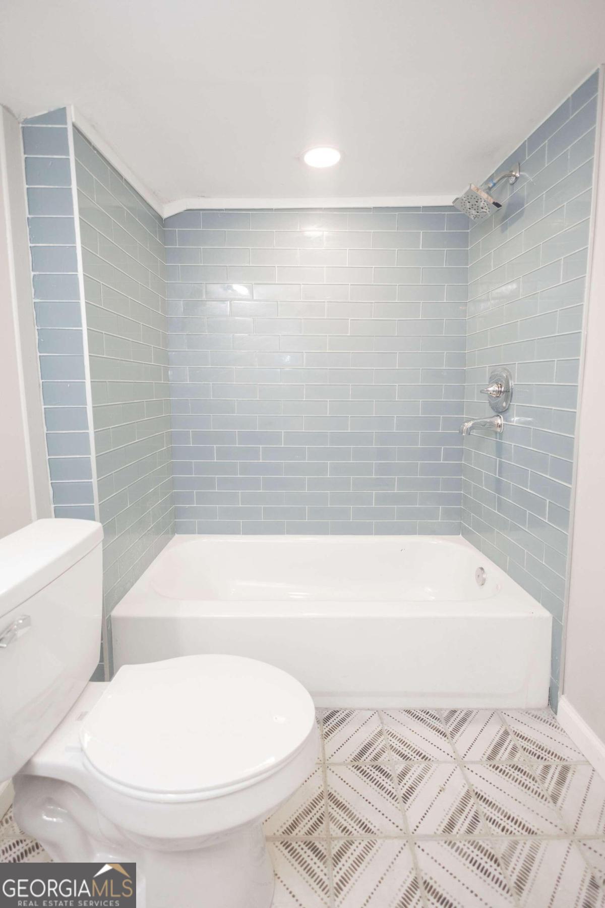 321 N 10th Street Property Photo 19