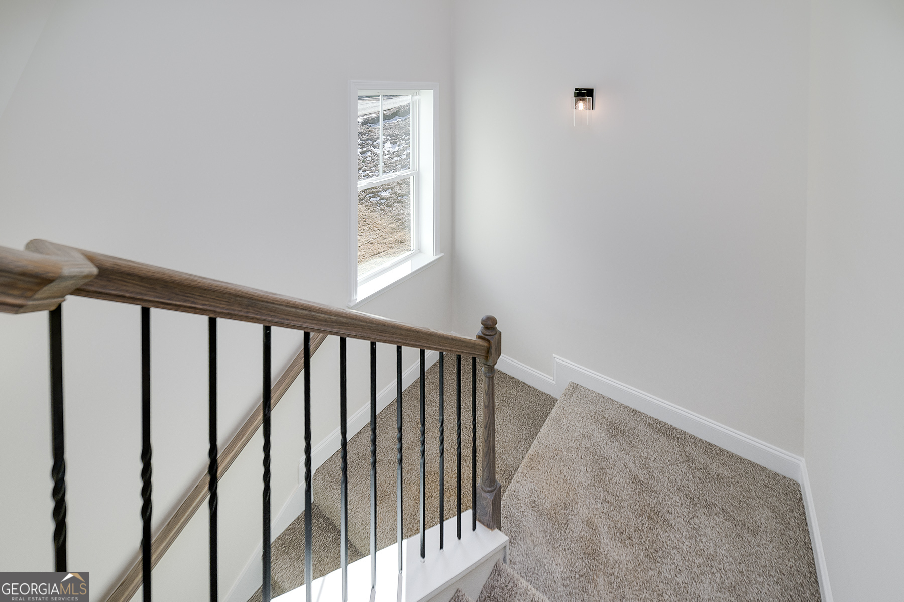 422 N Hazel Avenue Property Photo 14