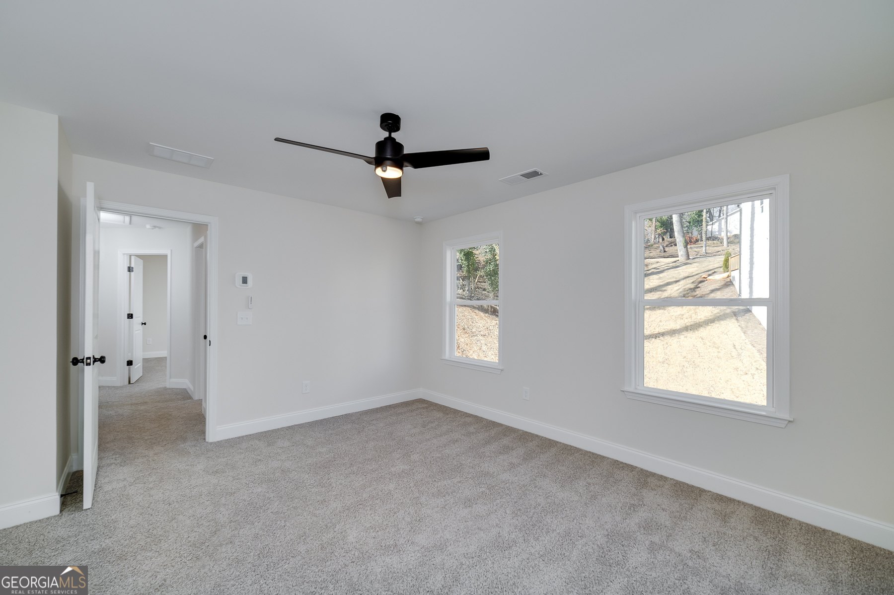 422 N Hazel Avenue Property Photo 15