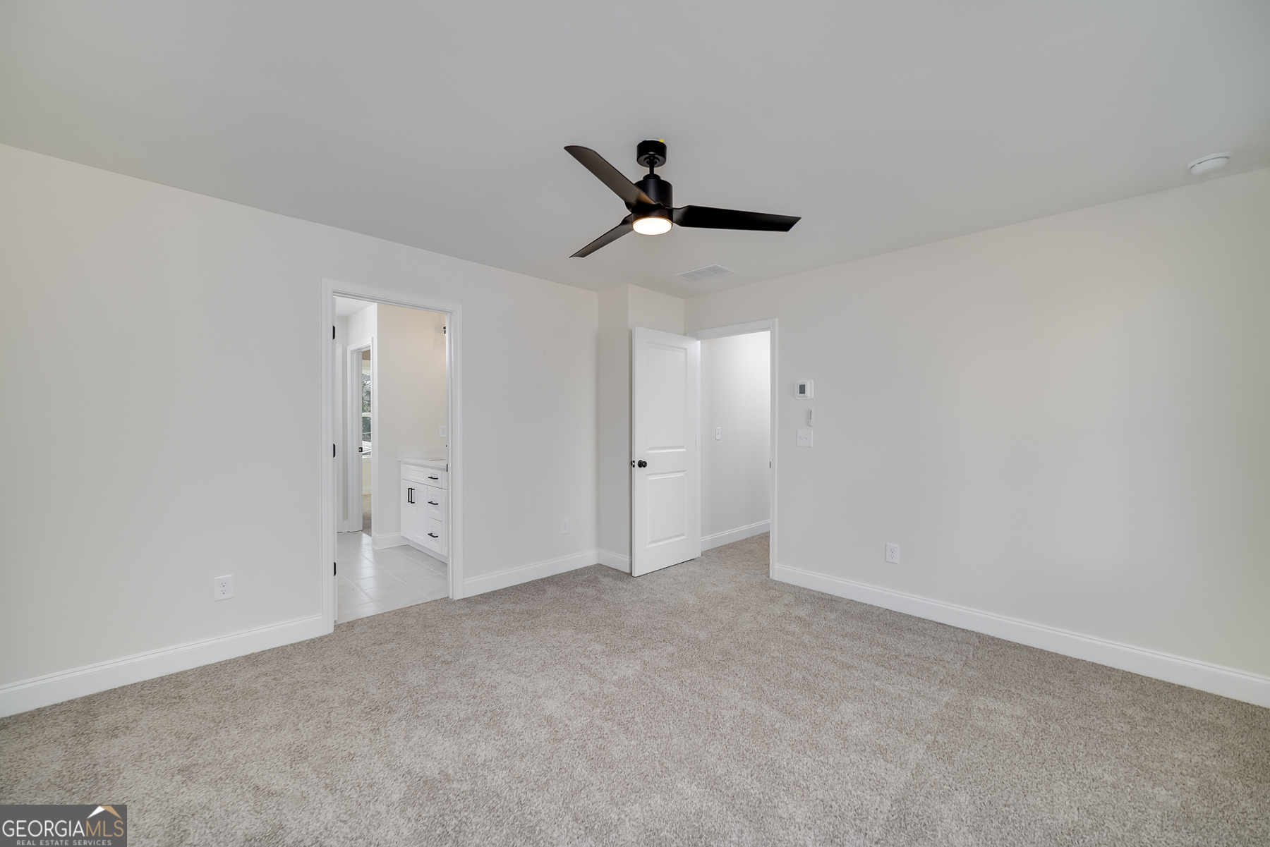 422 N Hazel Avenue Property Photo 16