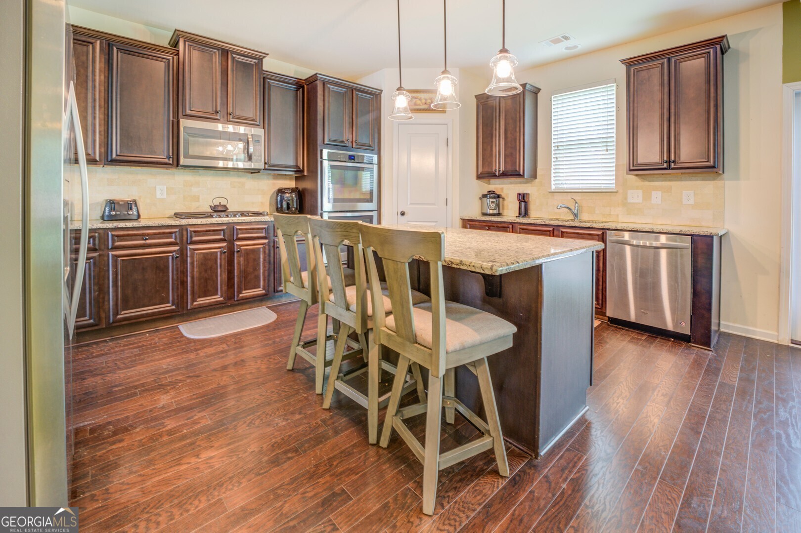 445 Brickstone Way Property Photo 14