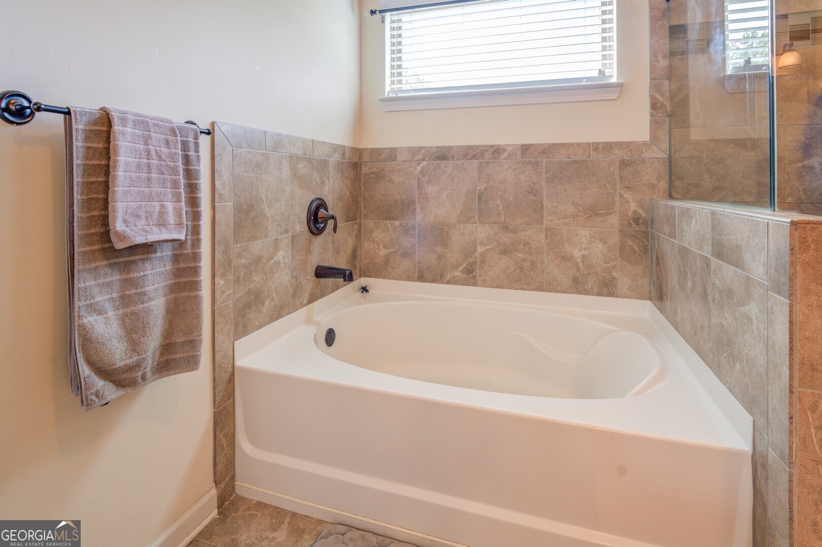 445 Brickstone Way Property Photo 30