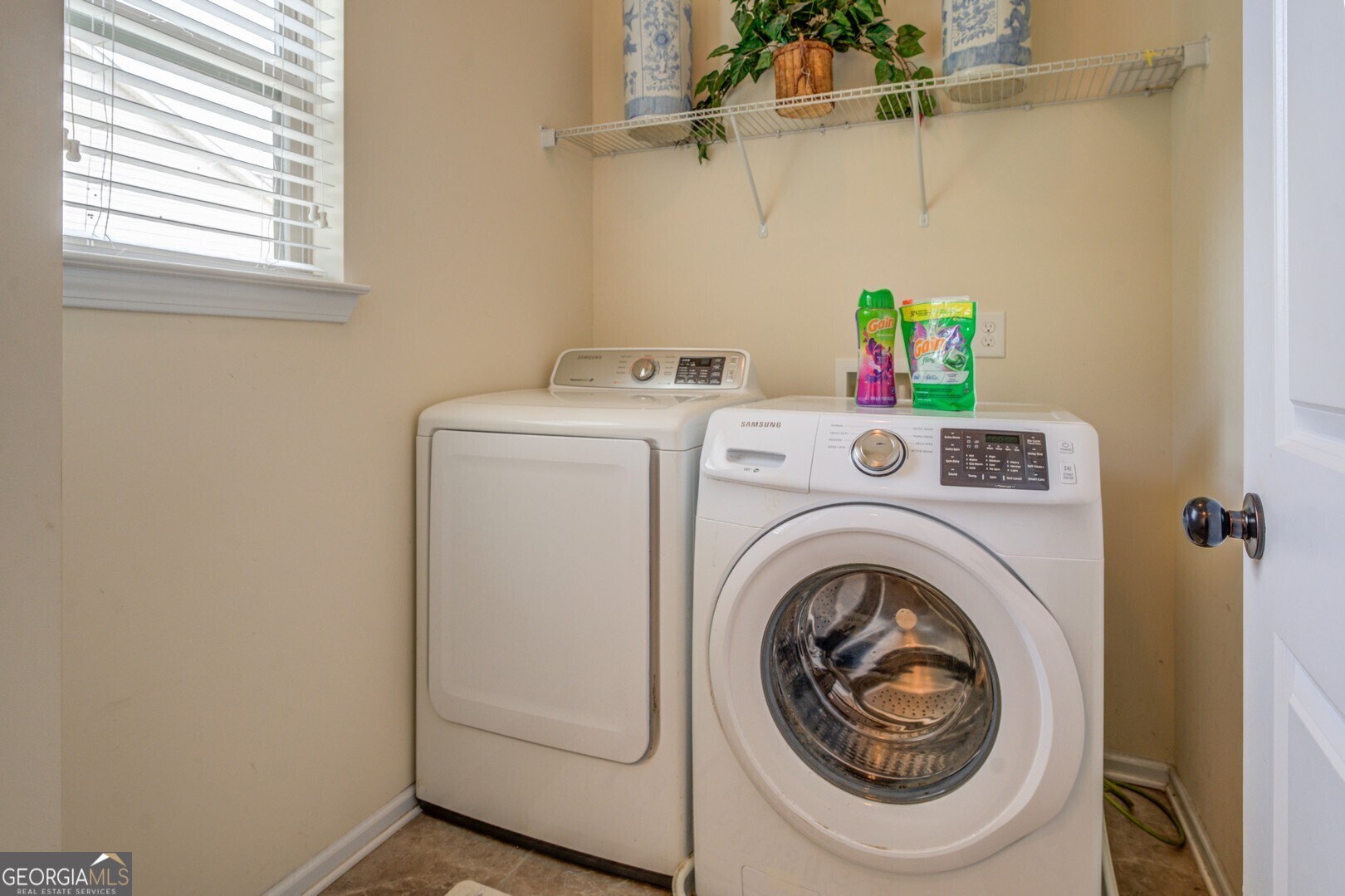 445 Brickstone Way Property Photo 41