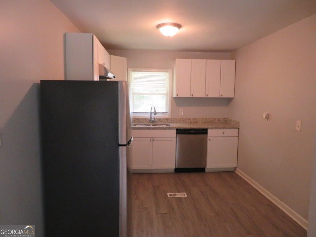 1650 Bridgeport Drive Nw Property Photo 6