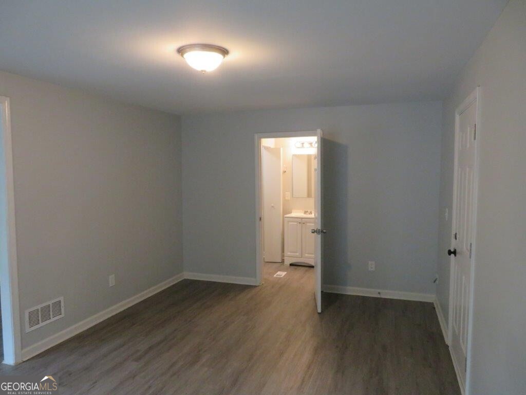 1650 Bridgeport Drive Nw Property Photo 8