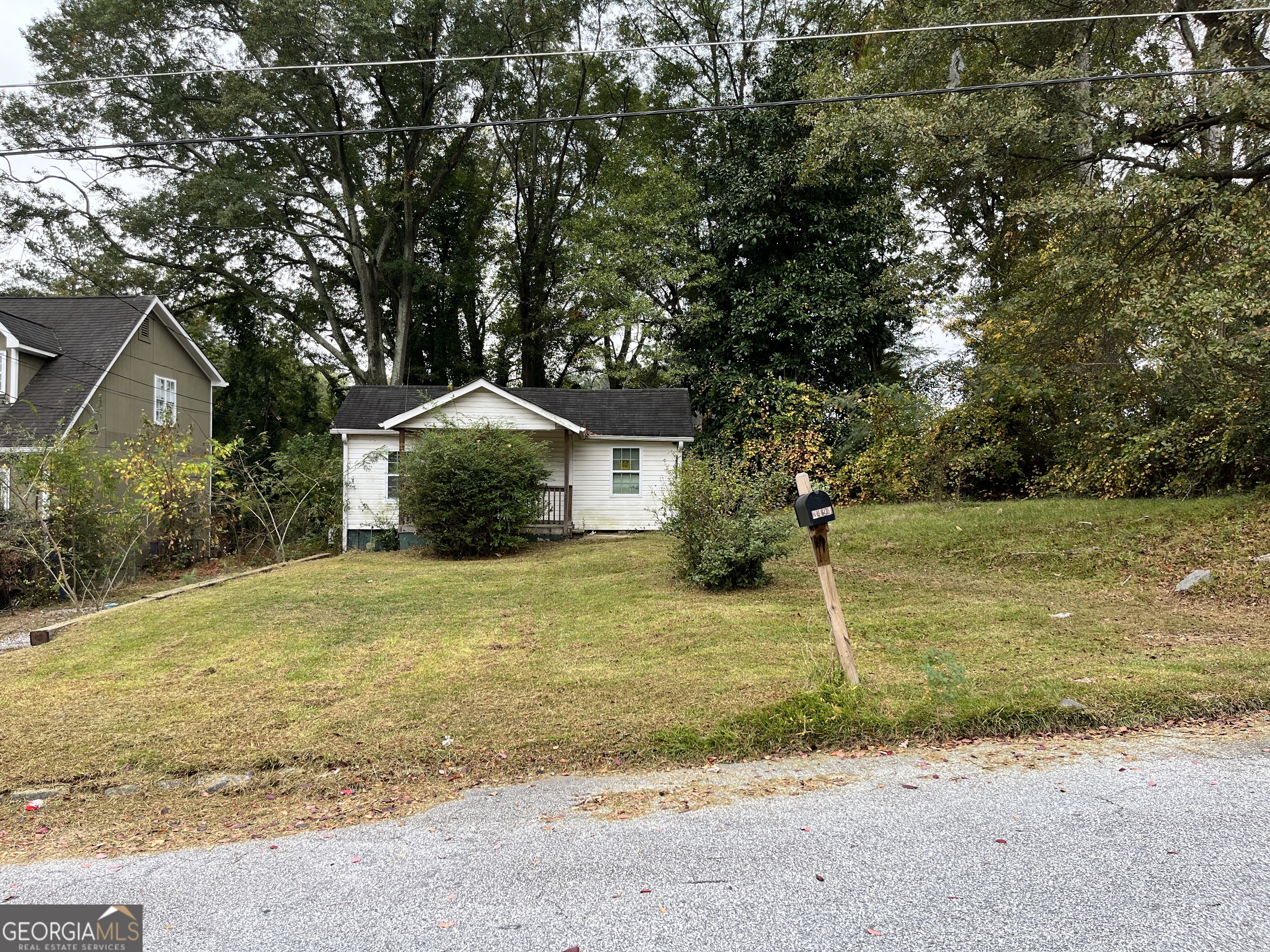 3494 Thompson Drive Property Photo 2
