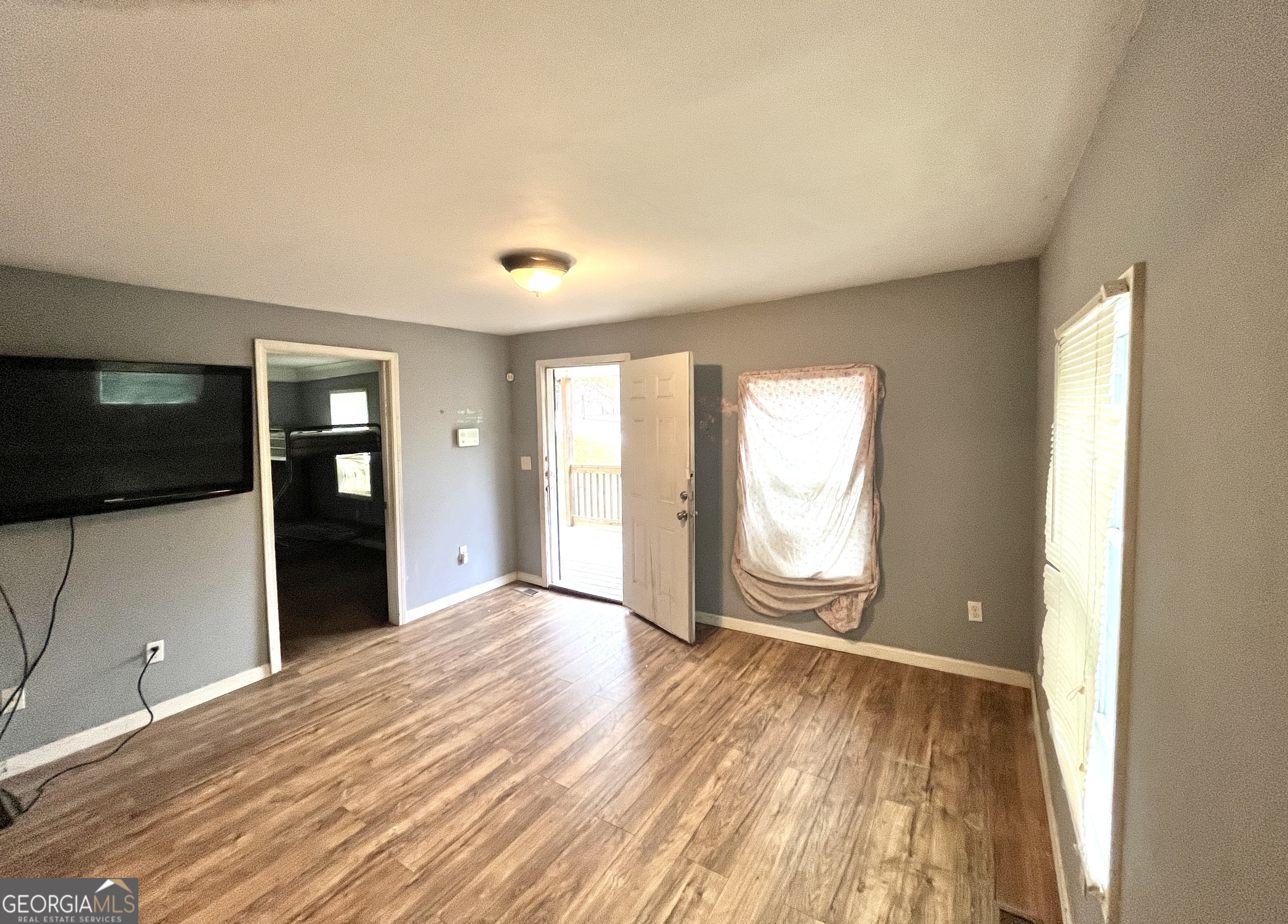 3494 Thompson Drive Property Photo 9
