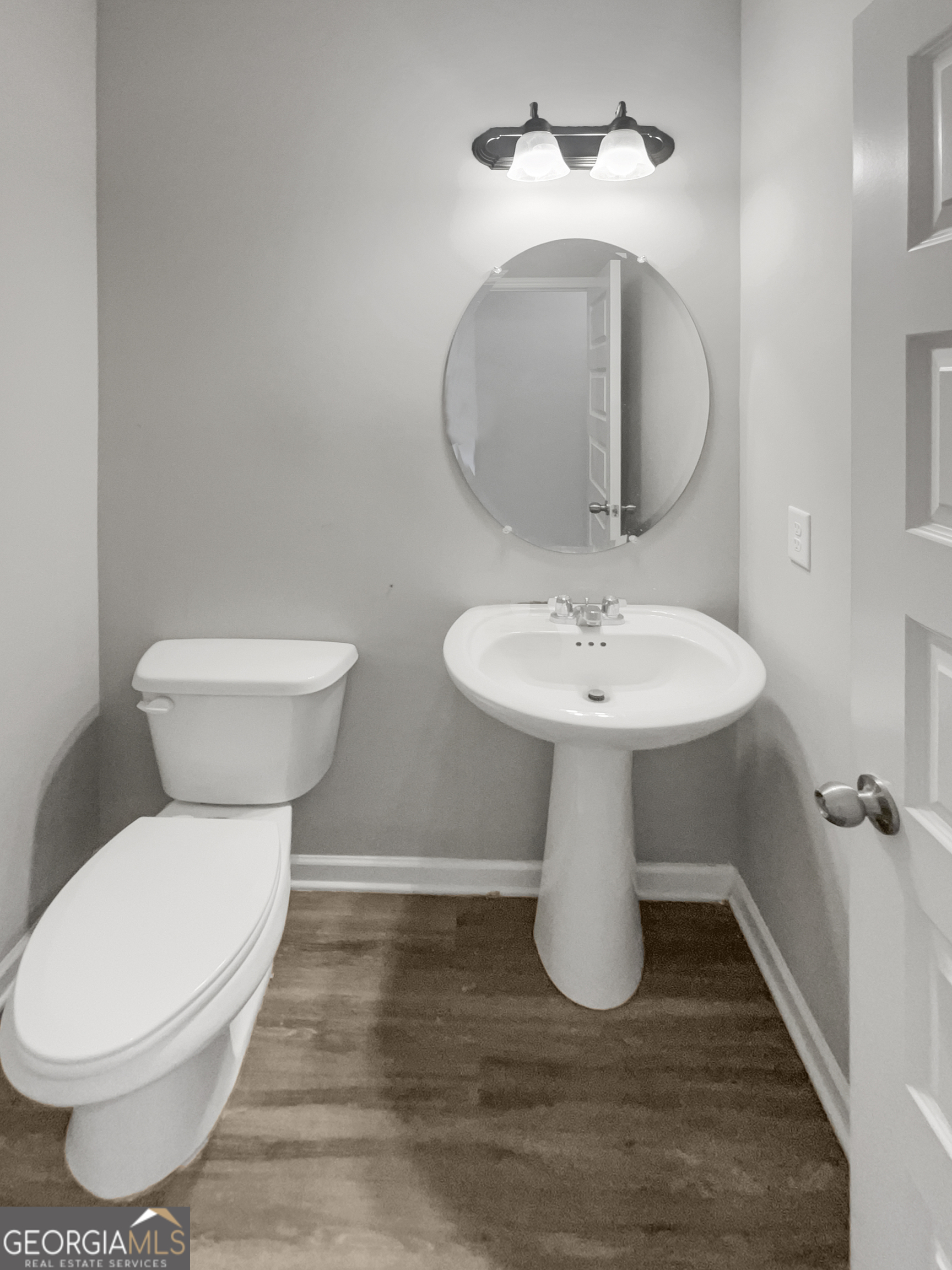 106 Squarewood Lane Property Photo 9