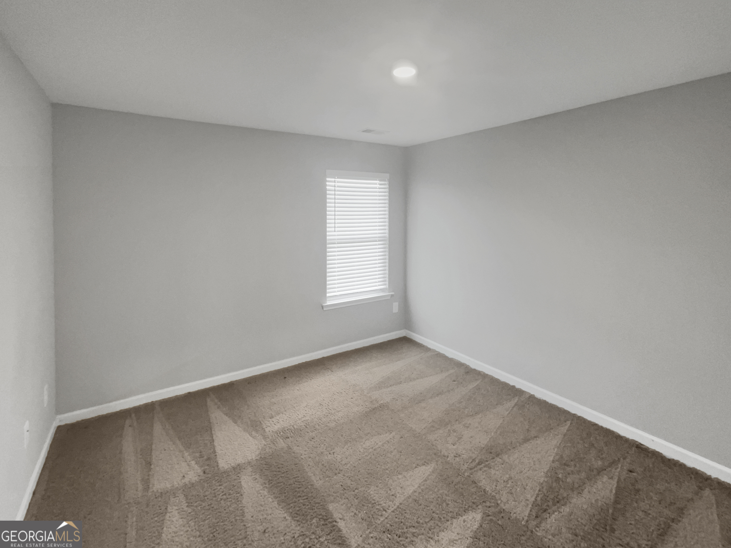 106 Squarewood Lane Property Photo 17