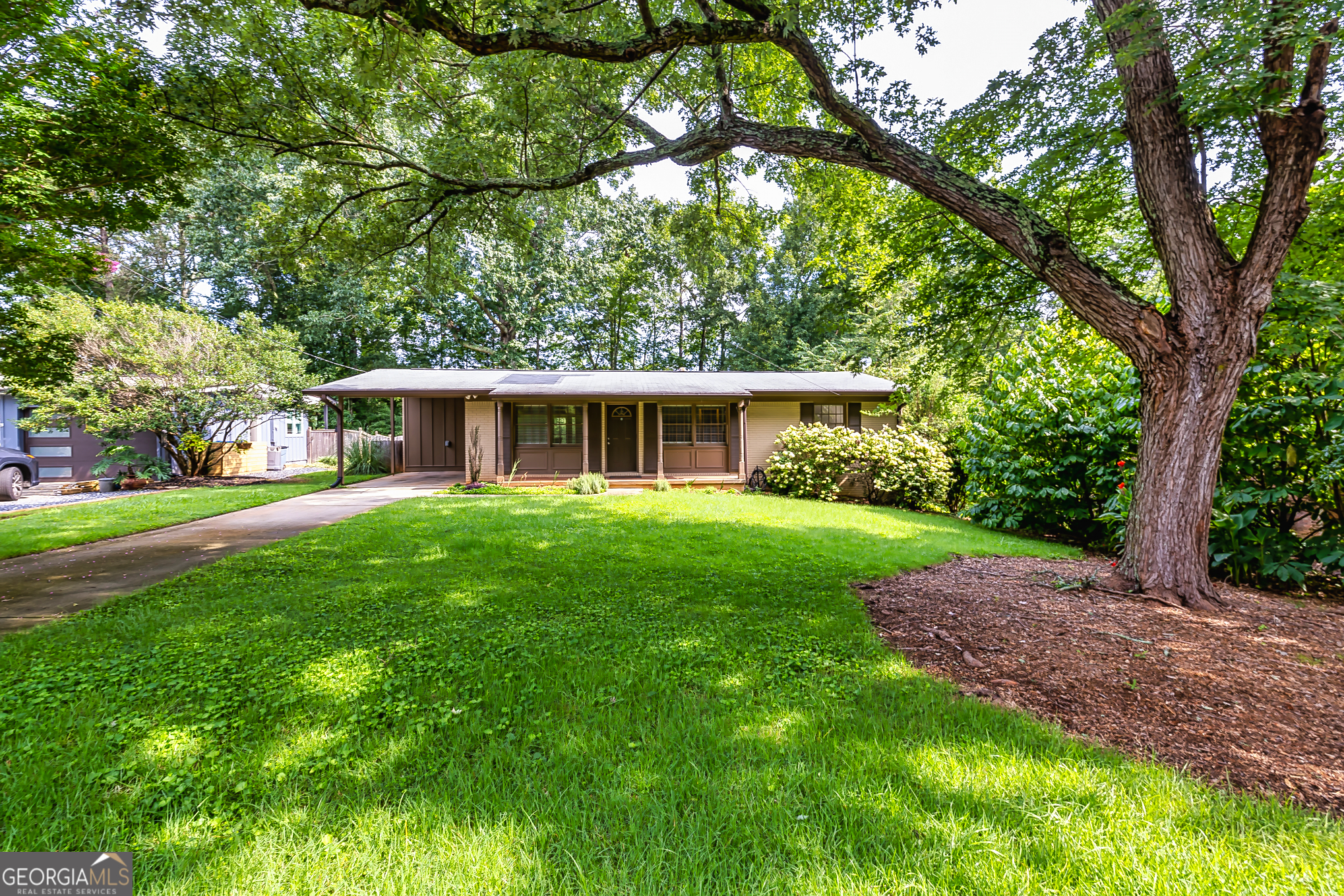 2638 Shetland Drive Property Photo 1
