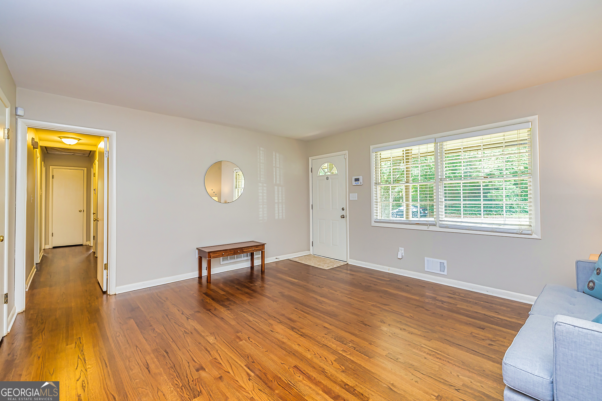 2638 Shetland Drive Property Photo 8