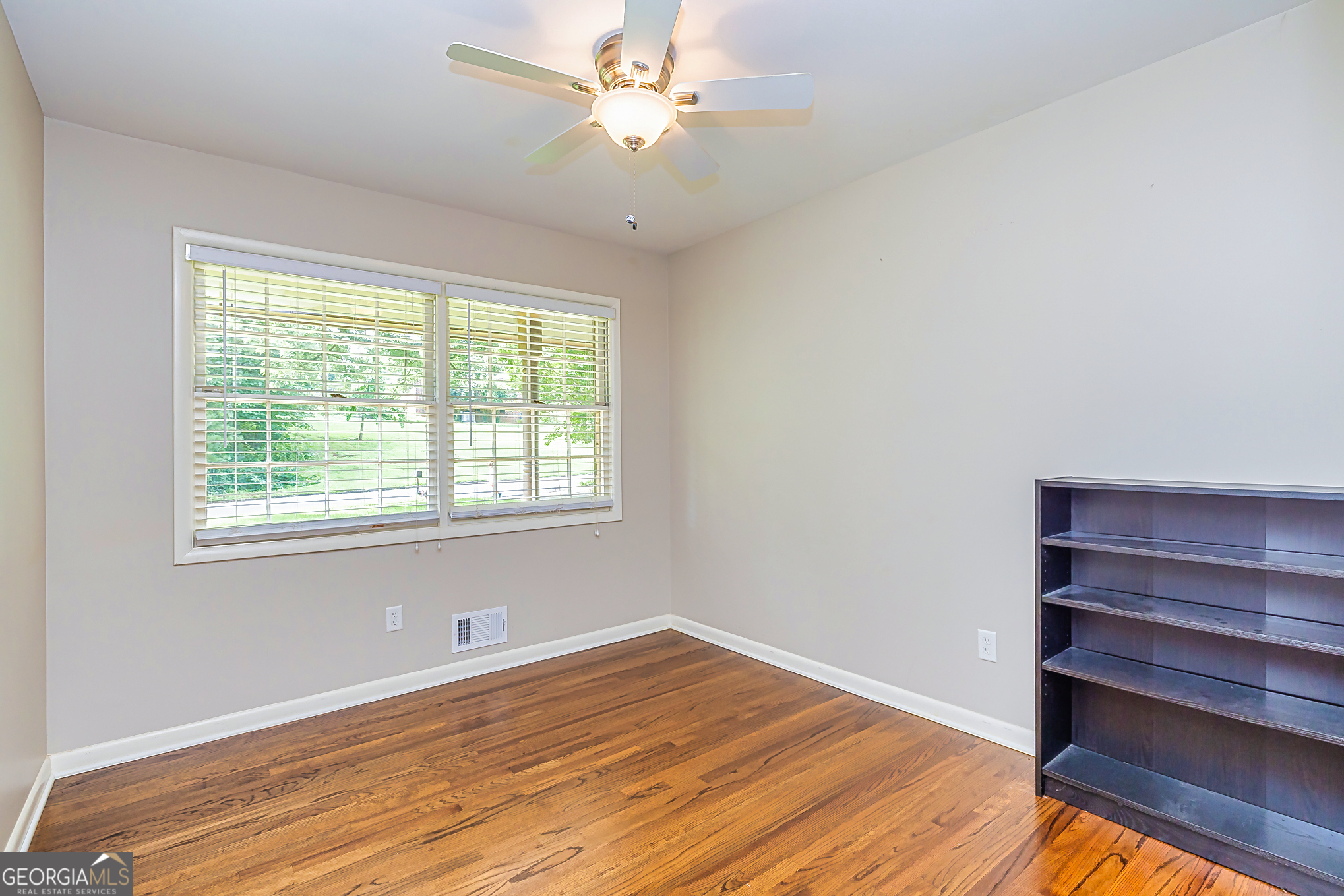 2638 Shetland Drive Property Photo 16