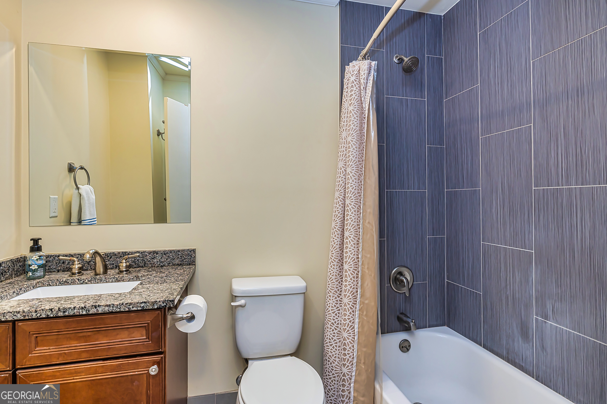 2638 Shetland Drive Property Photo 20
