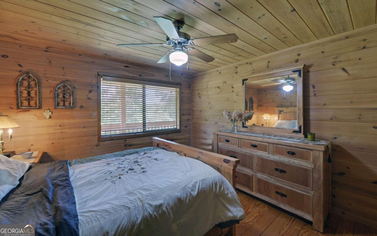 2370 Mountain View Road Property Photo 18