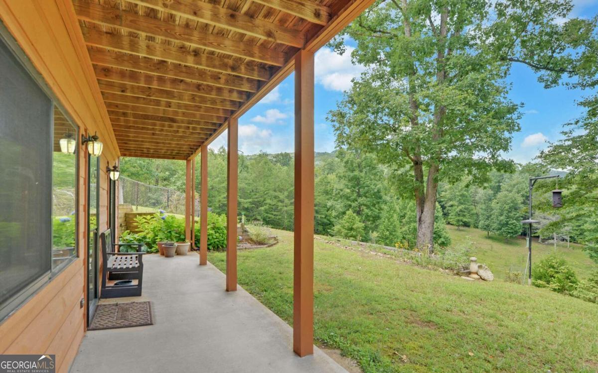 2370 Mountain View Road Property Photo 33