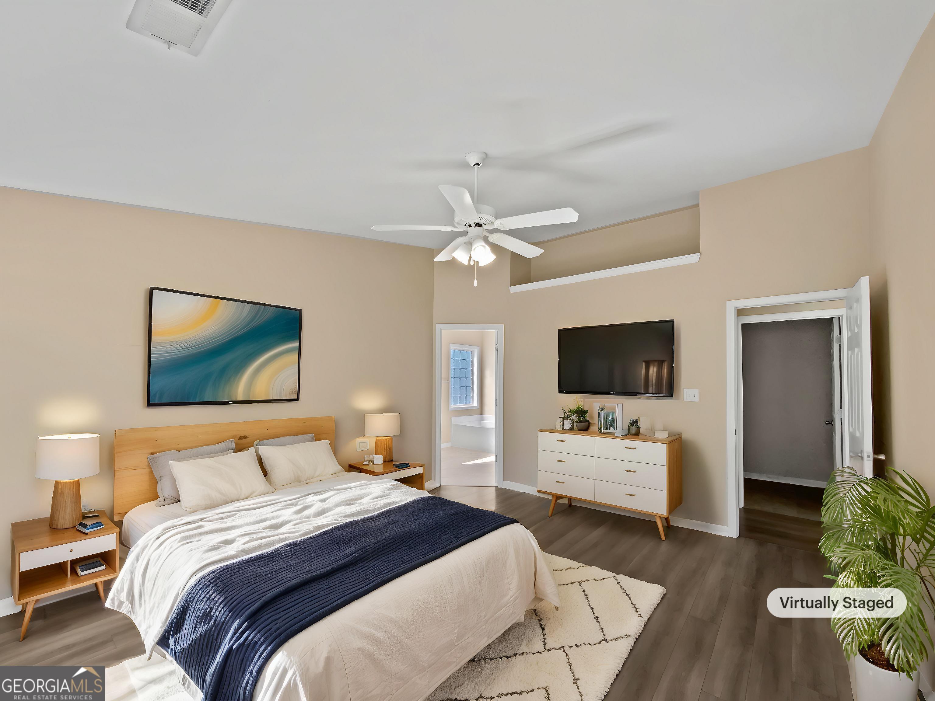 424 Eglington Trail Property Photo 3