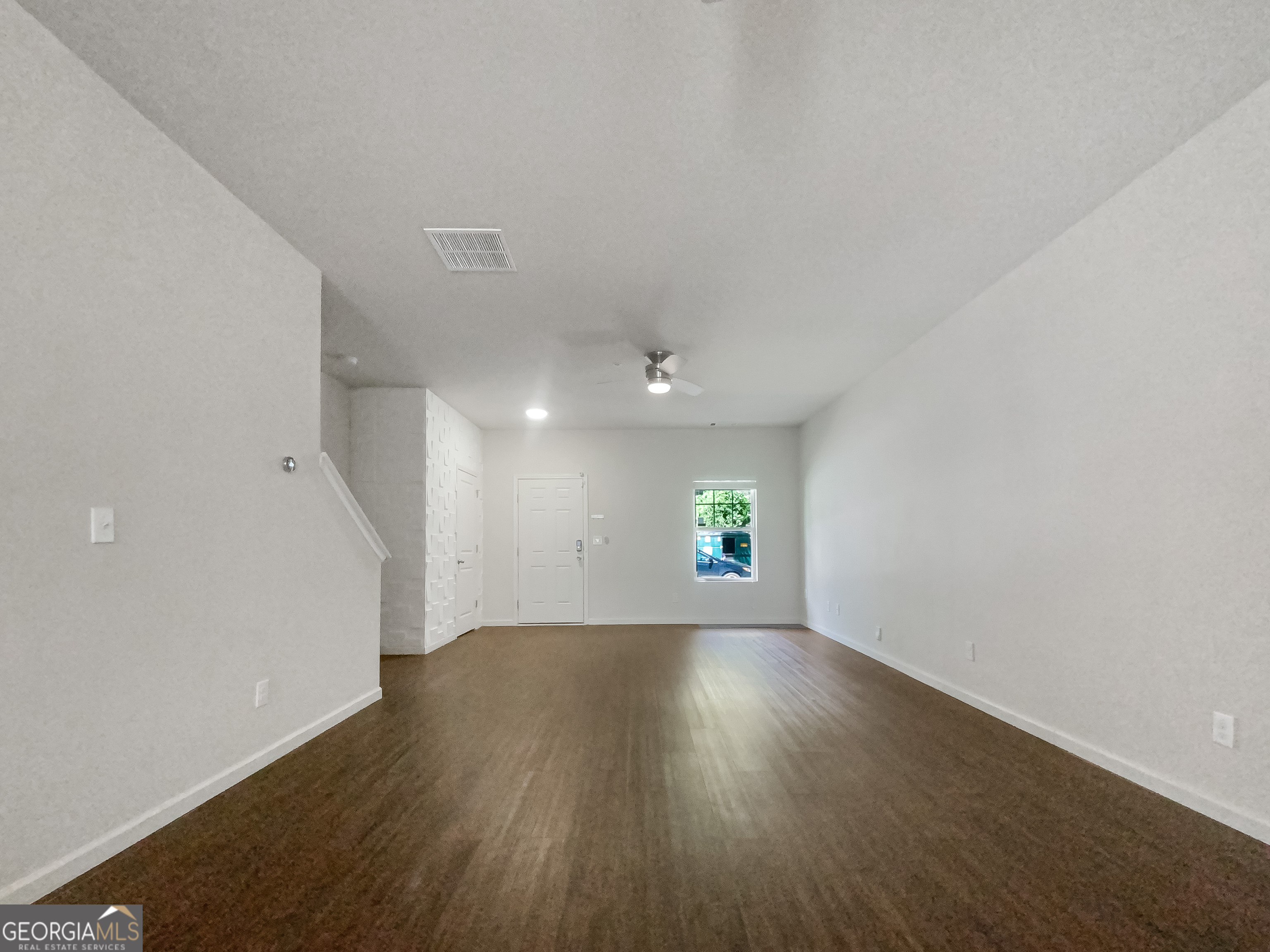 2136 Chadwick Road Sw Property Photo 4
