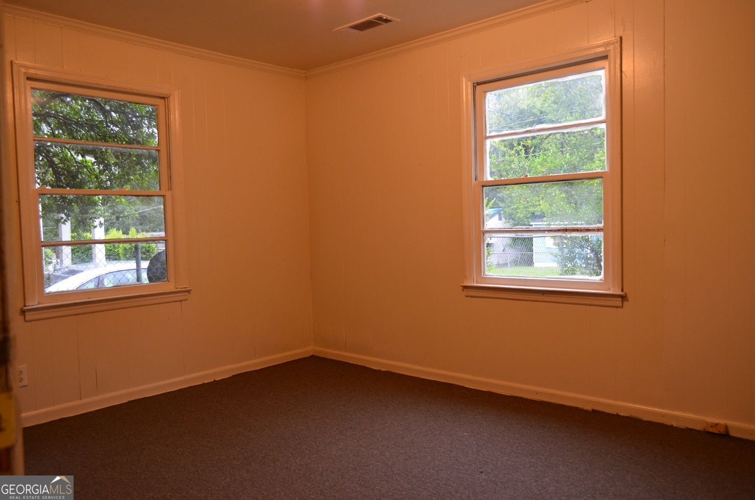 1546 Dexter Avenue Property Photo 5