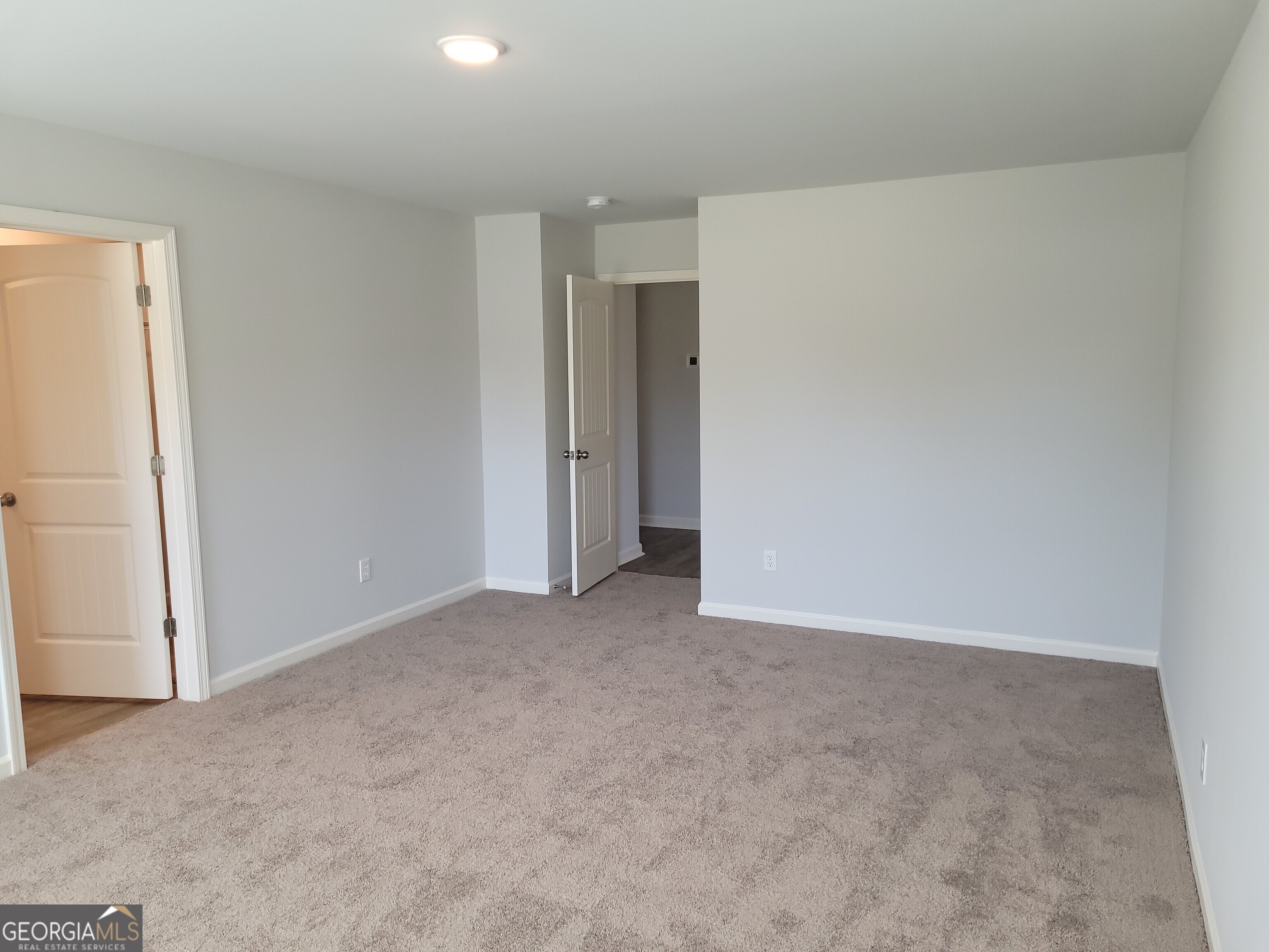 726 Windstream Drive # A10 Property Photo 7