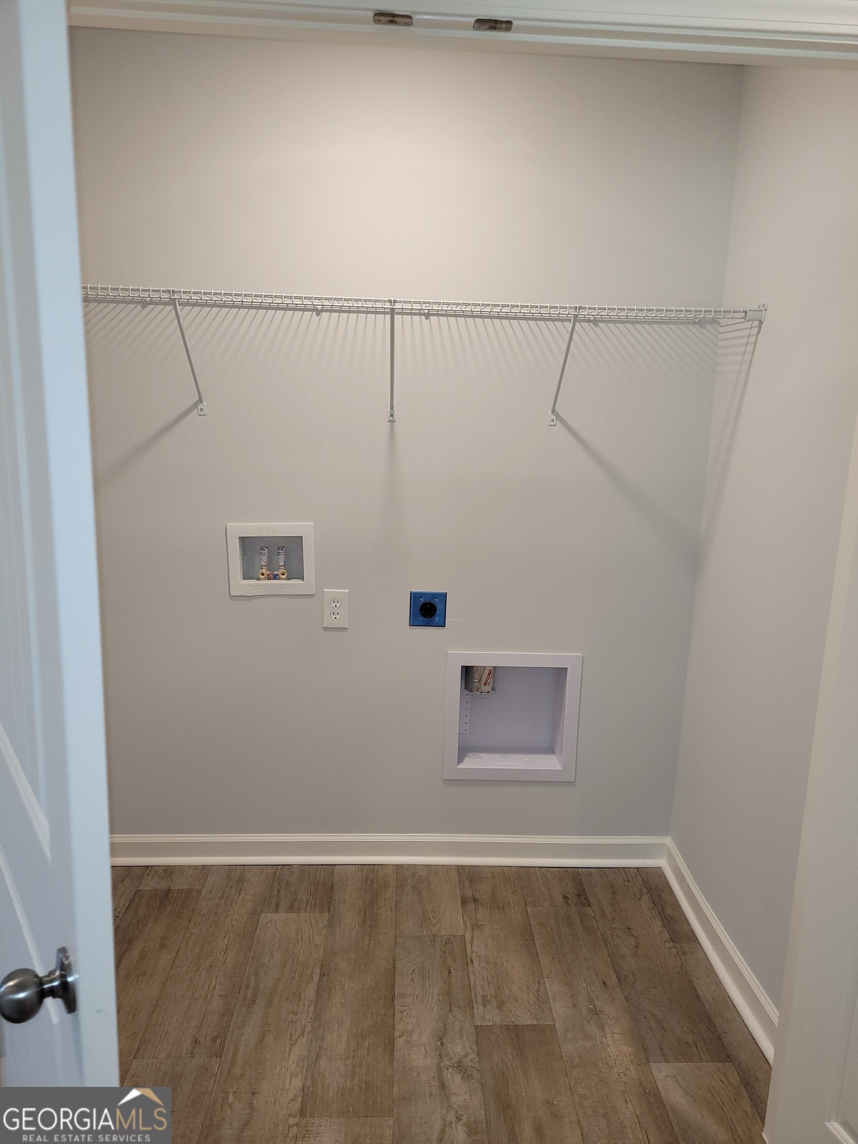 726 Windstream Drive # A10 Property Photo 13