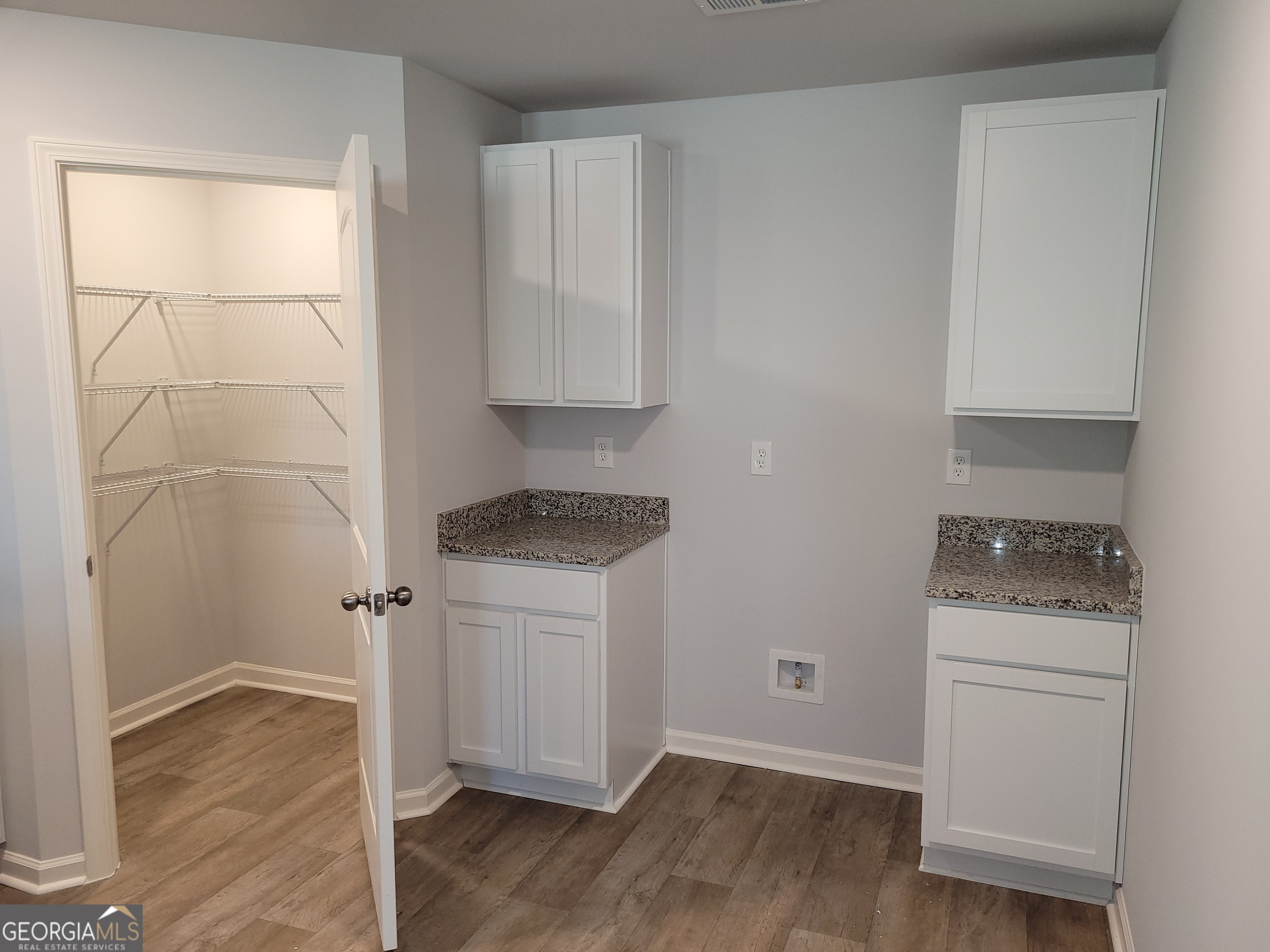 726 Windstream Drive # A10 Property Photo 19