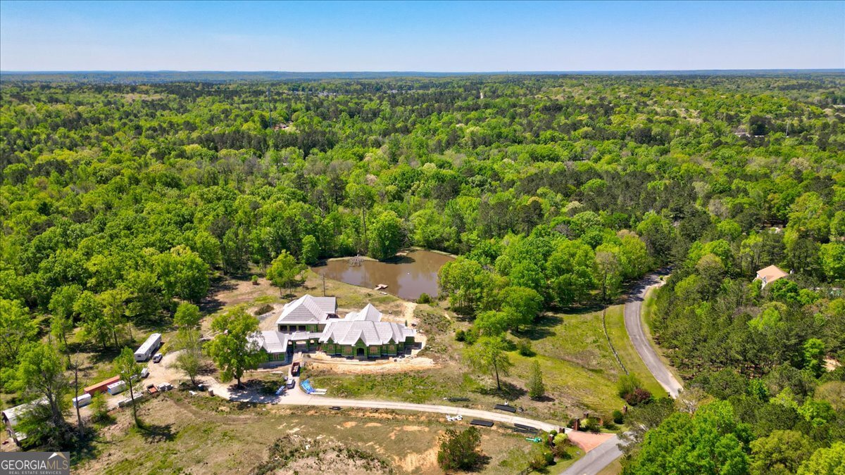 230 Carriage Trail Property Photo 14