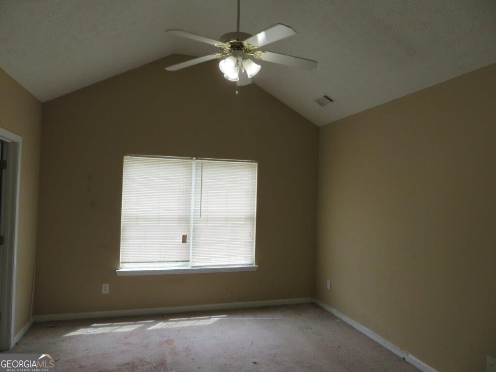 435 Victoria Boulevard Property Photo 8