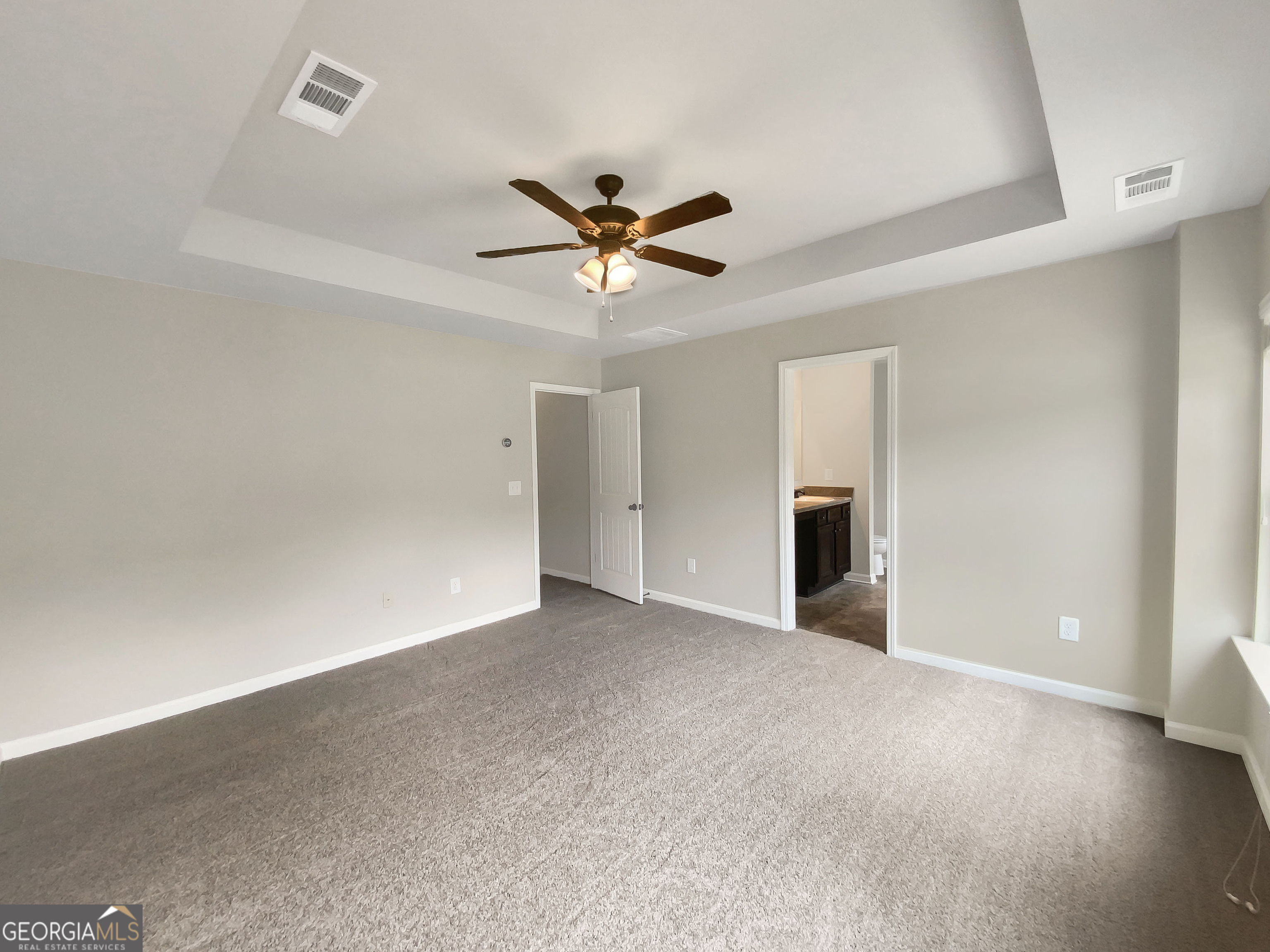 301 Harmony Circle Property Photo 3