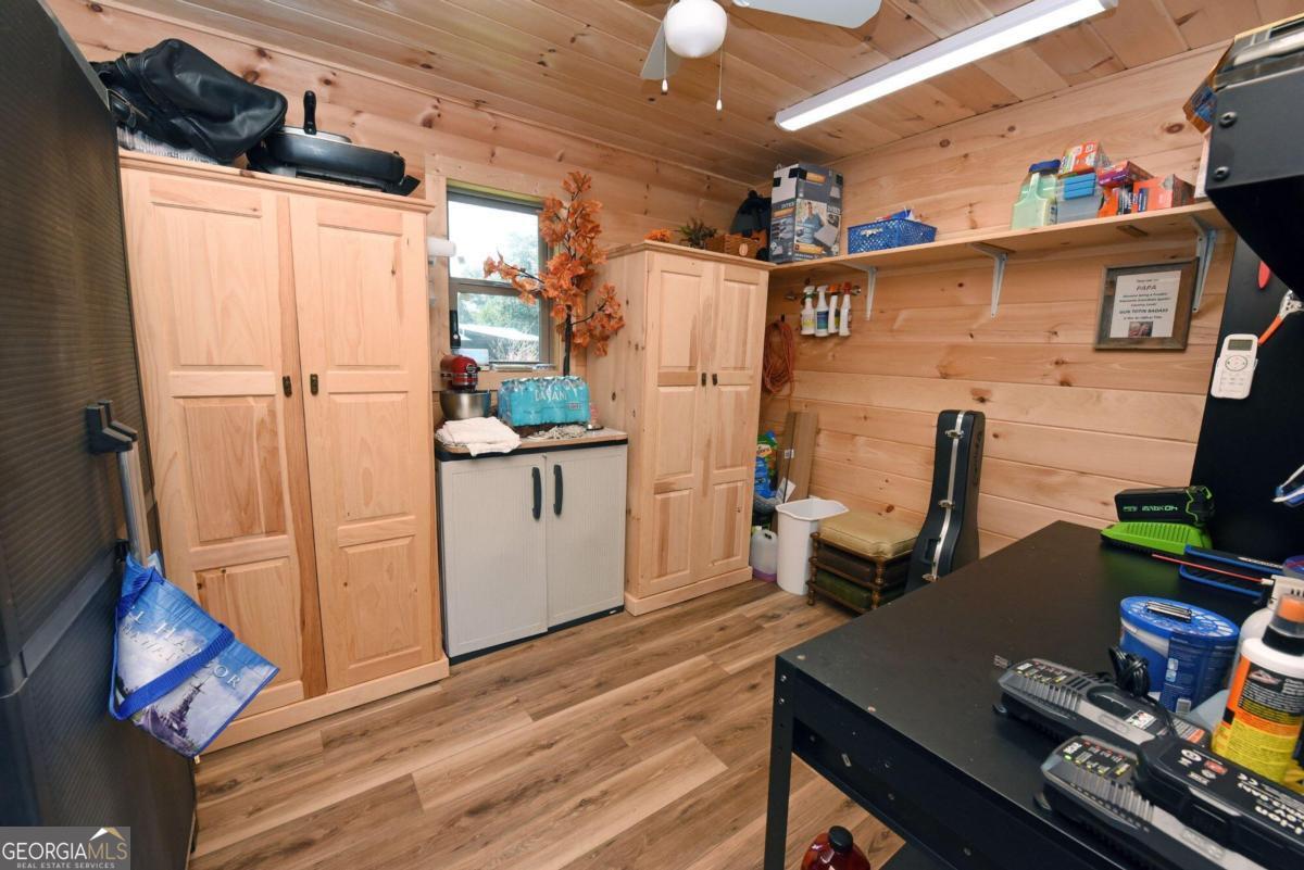 33 Frontier Way # 13 Property Photo 13