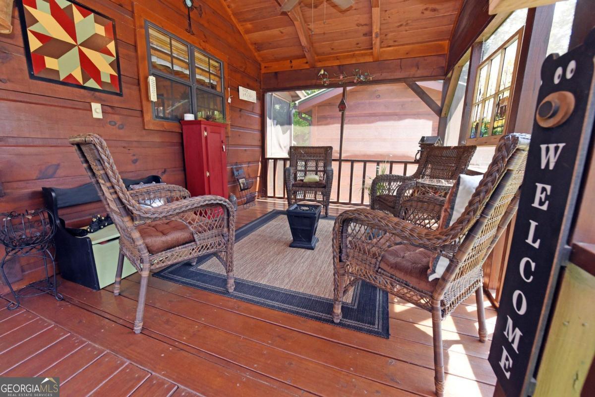 33 Frontier Way # 13 Property Photo 23