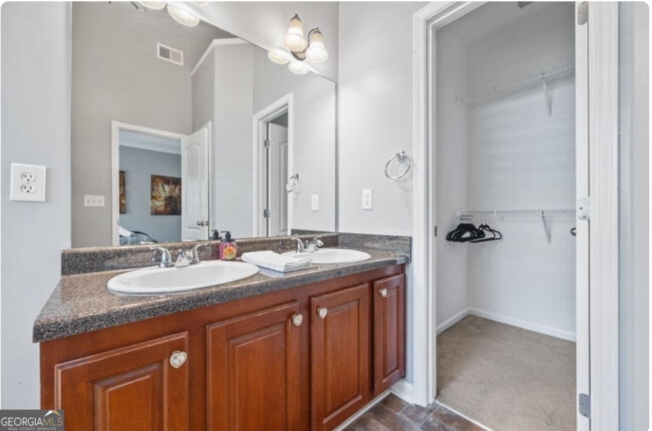 10 Argyll Way Property Photo 24