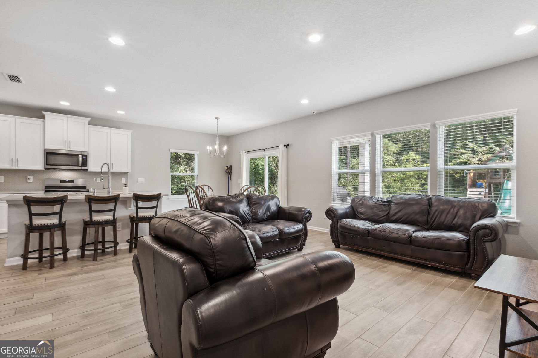 215 Holm Place Property Photo 19