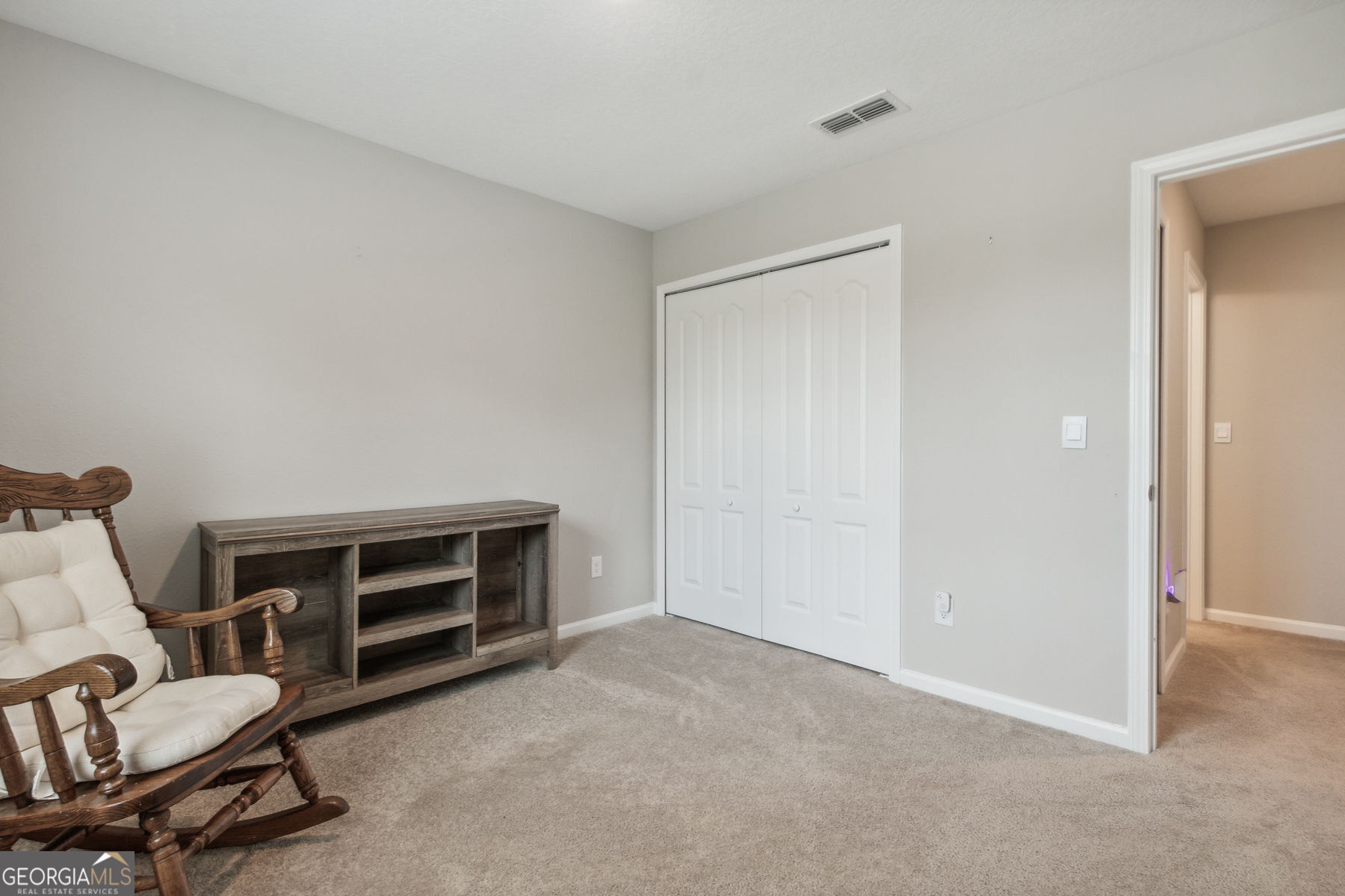215 Holm Place Property Photo 36