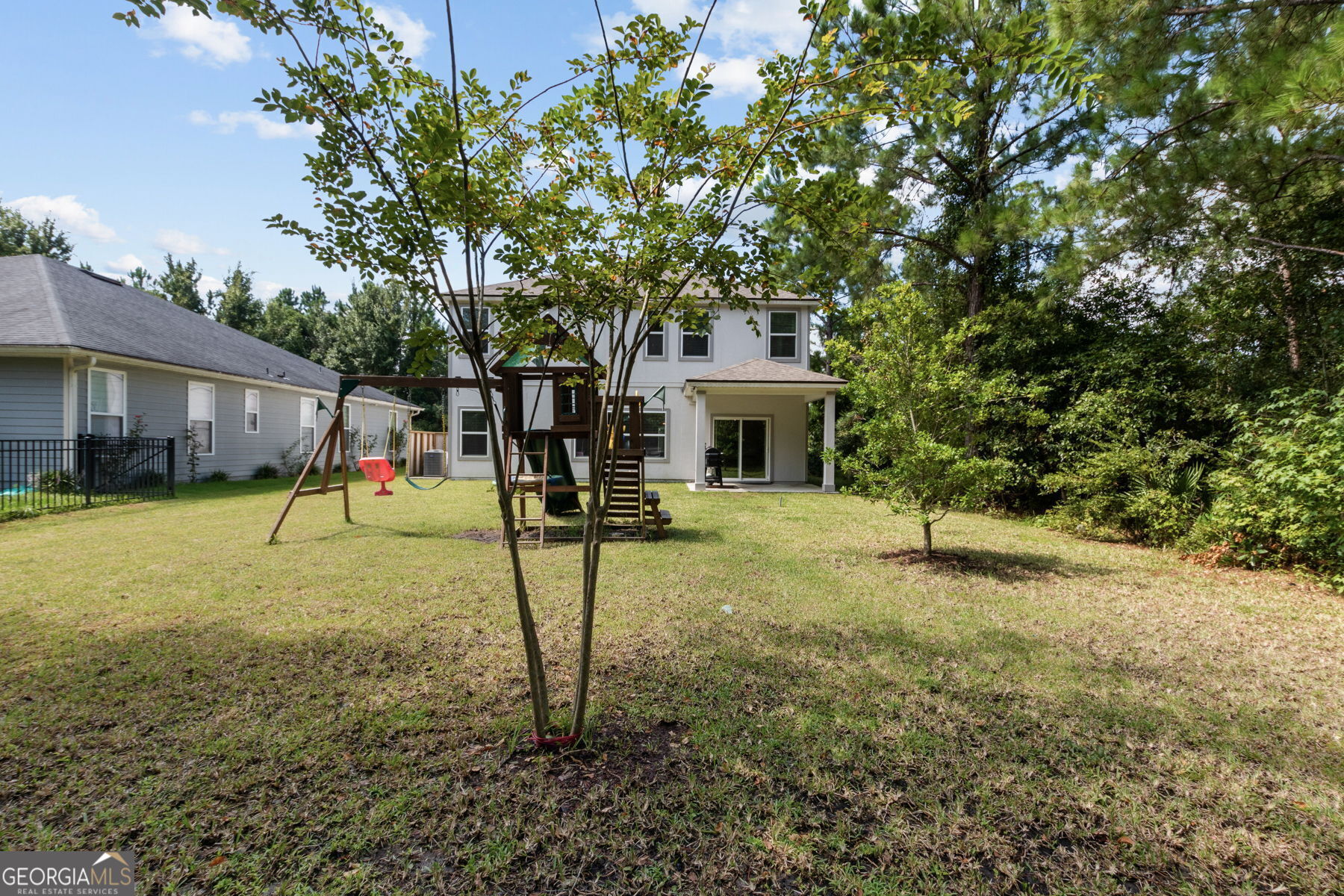 215 Holm Place Property Photo 41