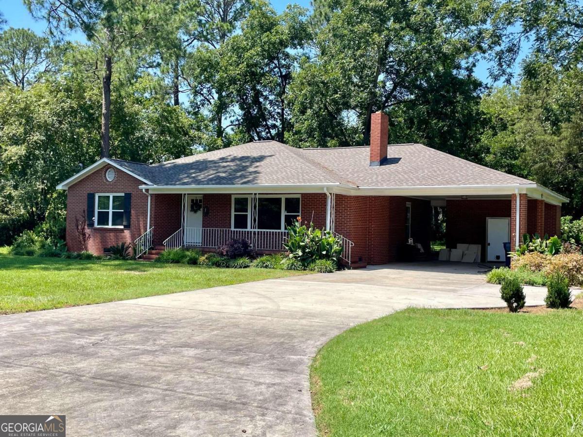 109 Blvd Drive Property Photo
