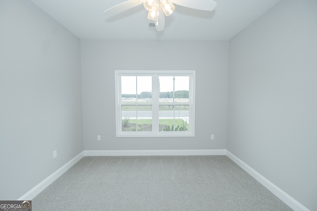 213 The Villas Way Property Photo 6