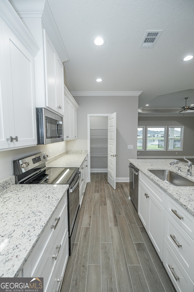 213 The Villas Way Property Photo 22