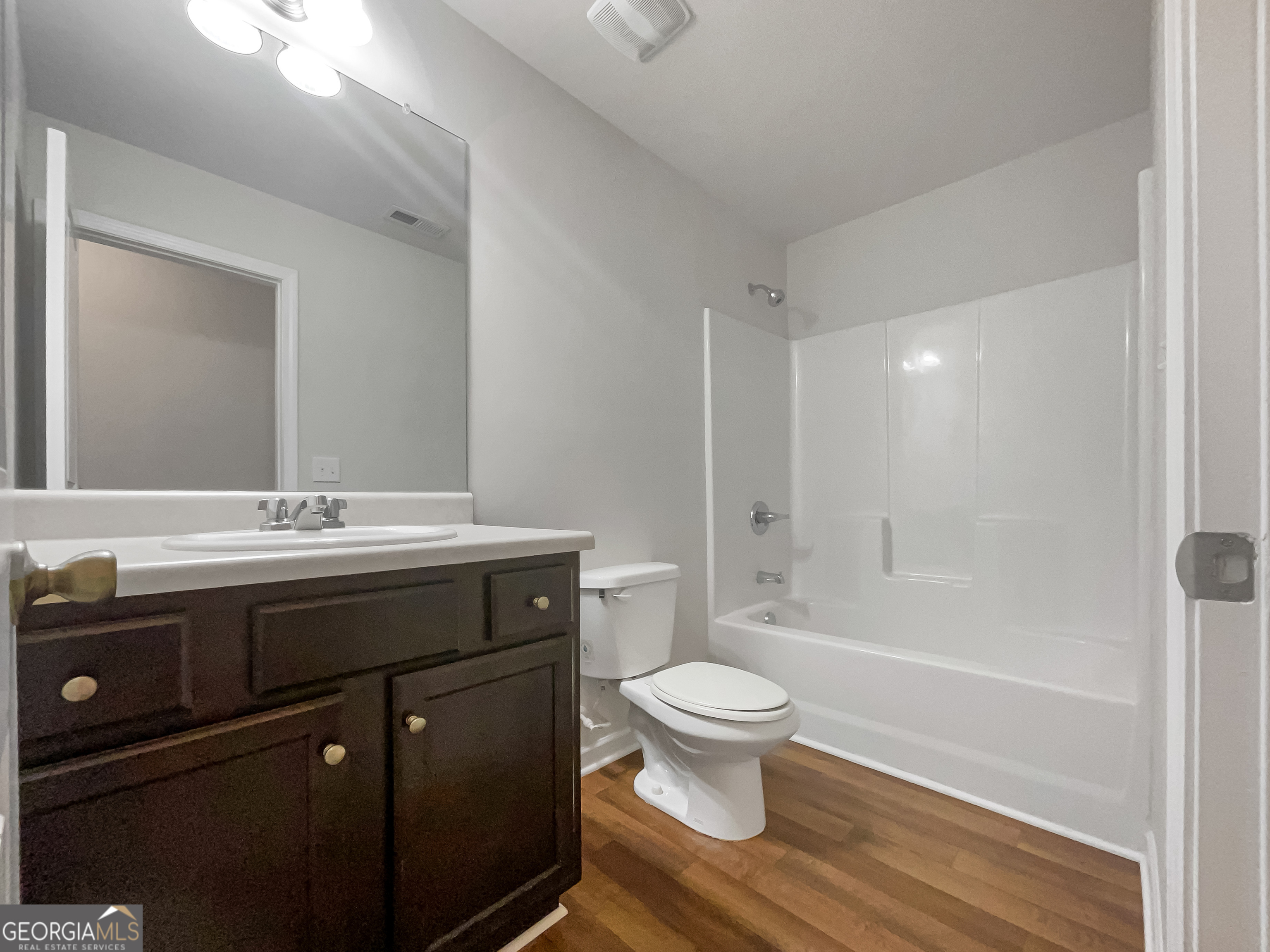8798 Seneca Road Property Photo 10