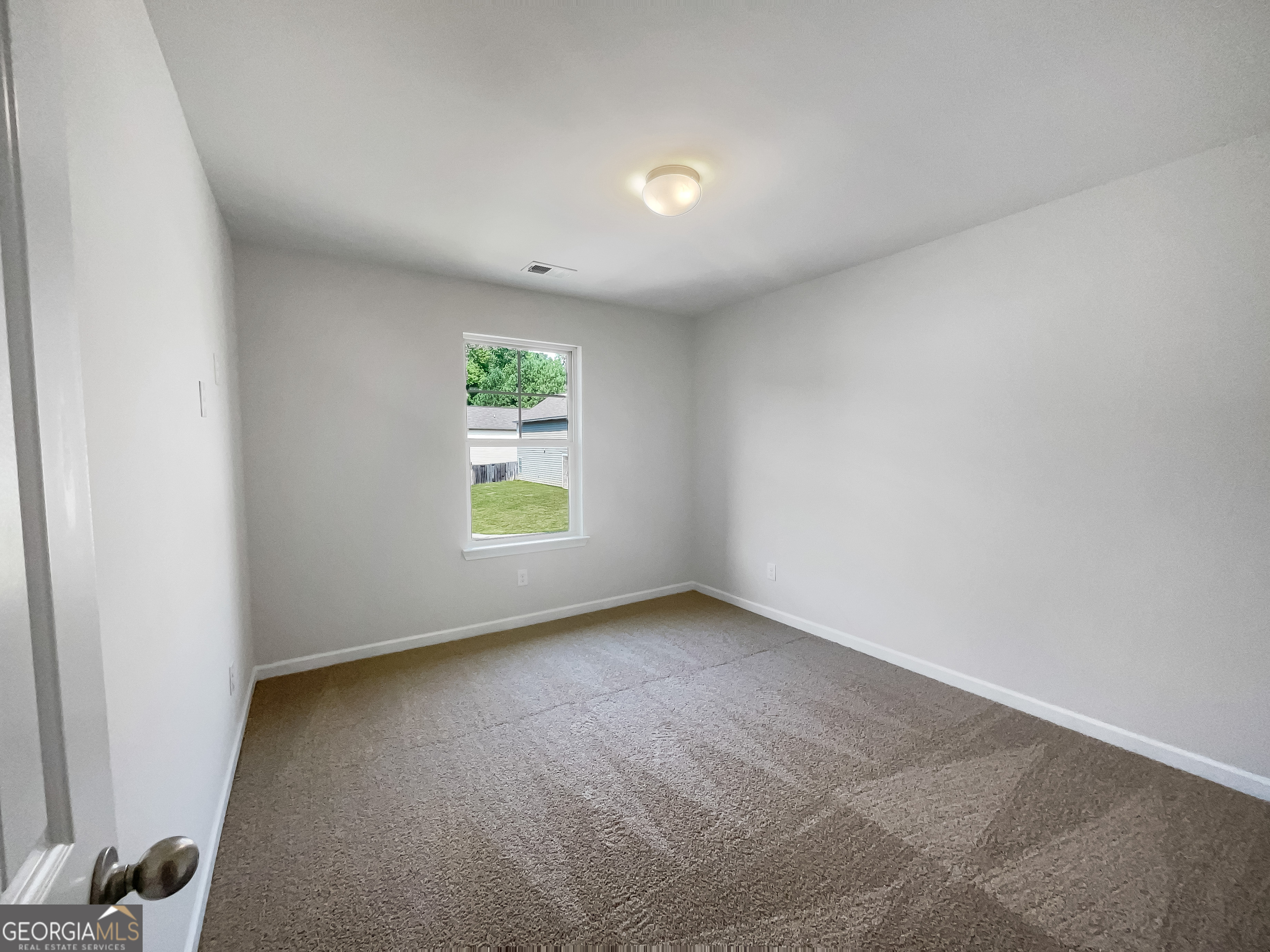 8798 Seneca Road Property Photo 12