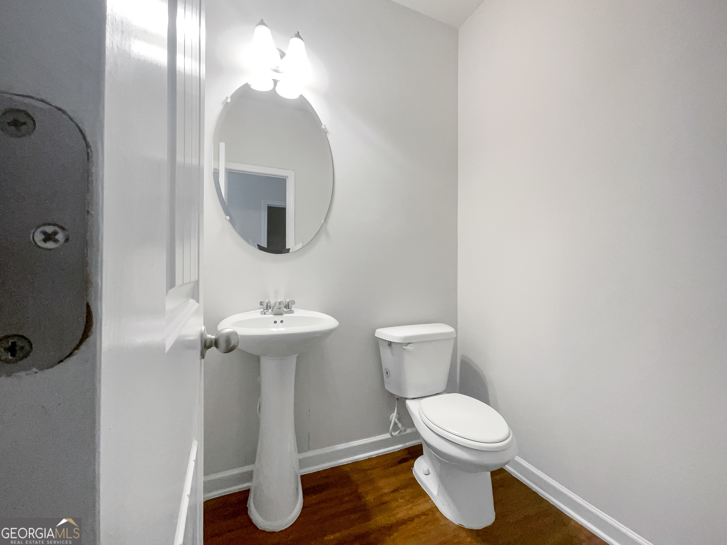 8798 Seneca Road Property Photo 15